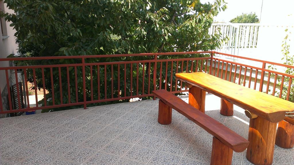 Apartments Hana Starigrad Paklenica Cameră foto